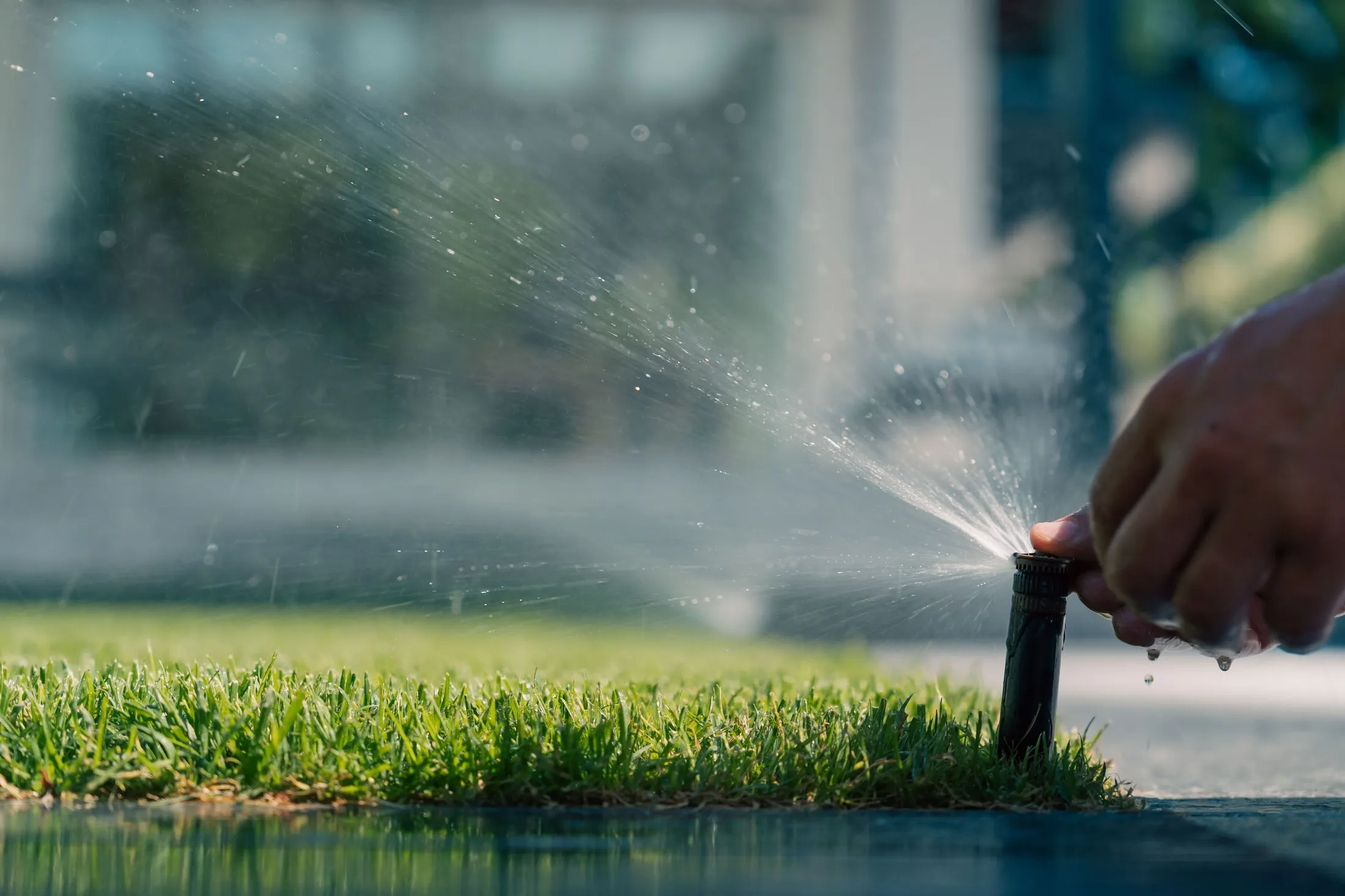 Impianto di irrigazione automatica per giardino